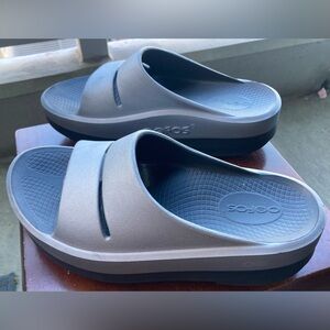 Women's OOmega OOahh Stacked Slip On Sandal - Size 8 / Black & Basalt